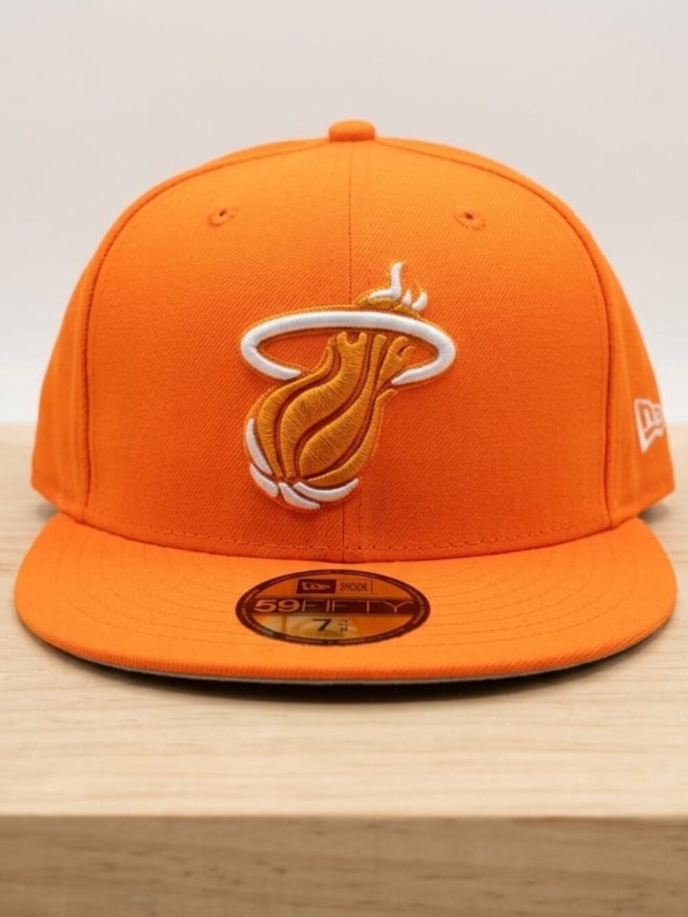 MIAMI  HEAT FITTED HAT NEW ERA 59FIFTY